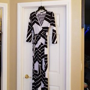 Super sexy maxi dress wrap